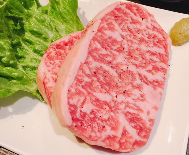 [沖繩好好吃]好吃的沖繩縣產和牛燒肉-焼肉 琉球之牛